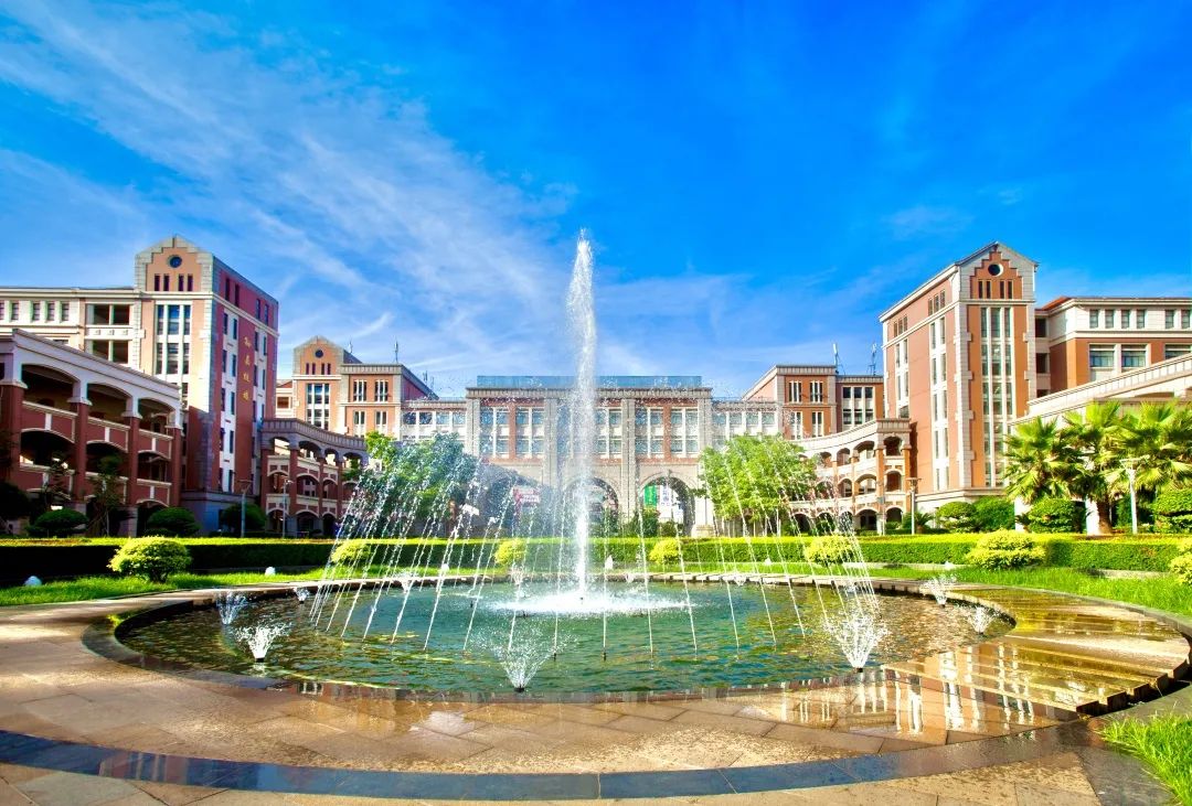 集美大学诚毅学院招生咨询通道